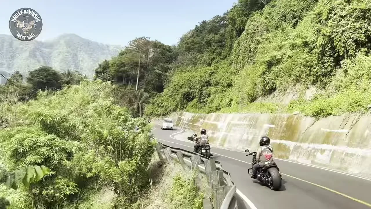 2024年11月 バリ島ハーレーツーリング写真10 — TEAM THE GHOST West Bali