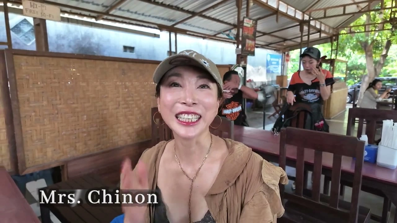 Mrs.Chinon 笑顔｜2025年3月 バリ島ハーレーツーリング — TEAM THE GHOST West Bali