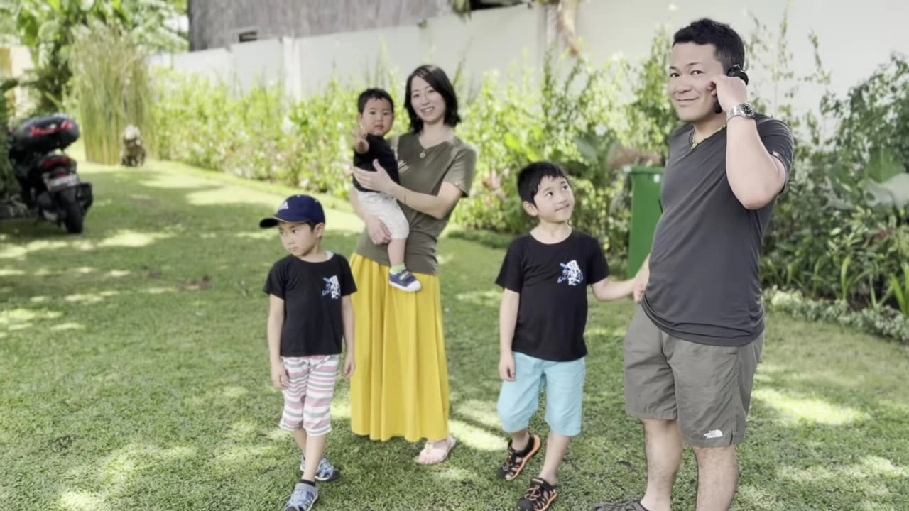 メンバーと子供・家族の記念写真｜2025年4月 バリ島ハーレーツーリング — TEAM THE GHOST West Bali