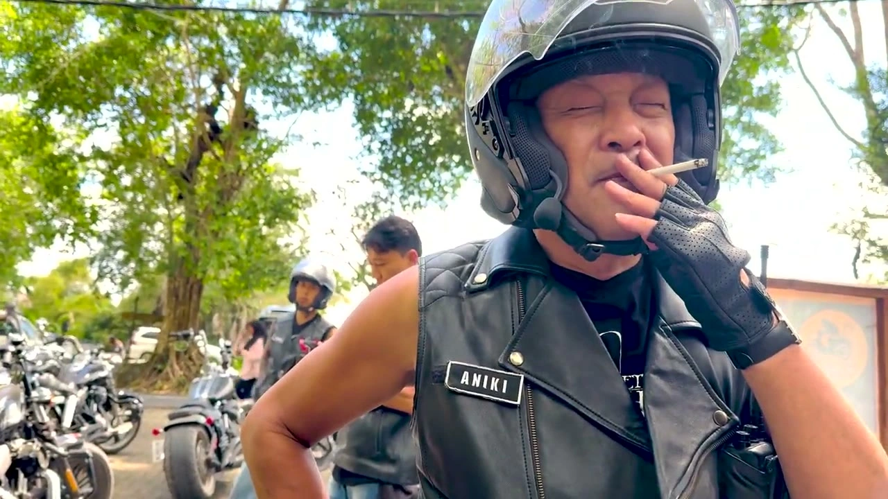 ANIKIベストの男性の顔｜2025年9月 バリ島ハーレーツーリング — TEAM THE GHOST West Bali