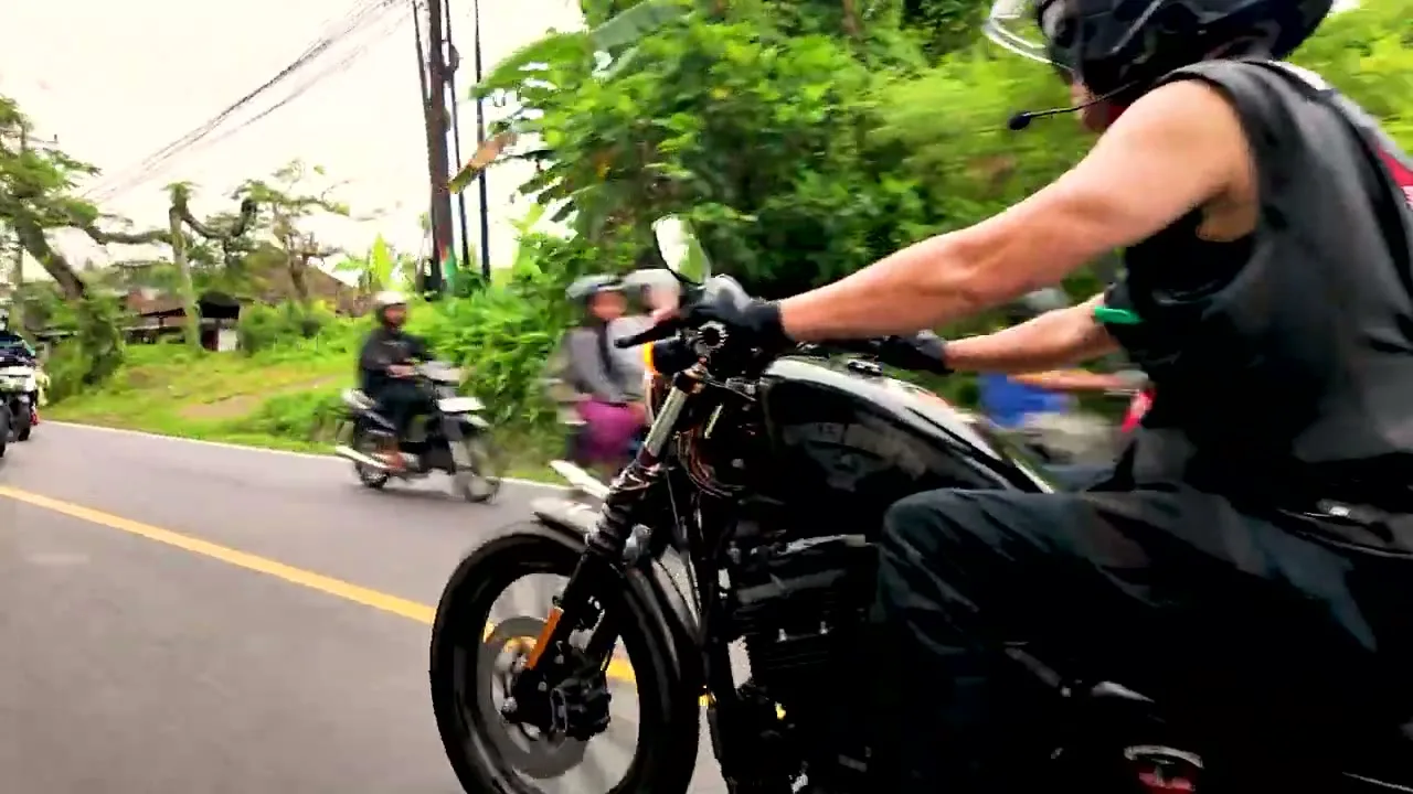 2025年10月 バリ島ハーレーツーリング写真34 — TEAM THE GHOST West Bali