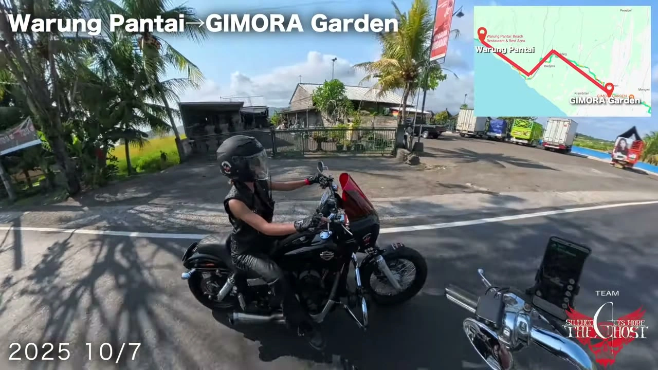 前を横切るライダー｜2025年10月 バリ島ハーレーツーリング — TEAM THE GHOST West Bali