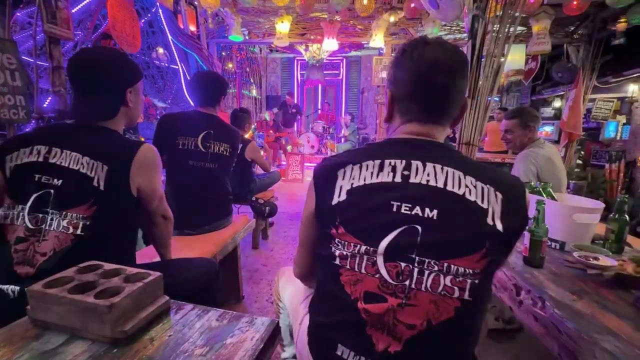 THE GHOSTベストの背中（HD TEAMエンブレム）｜2026年1月 バリ島ハーレーツーリング — TEAM THE GHOST West Bali
