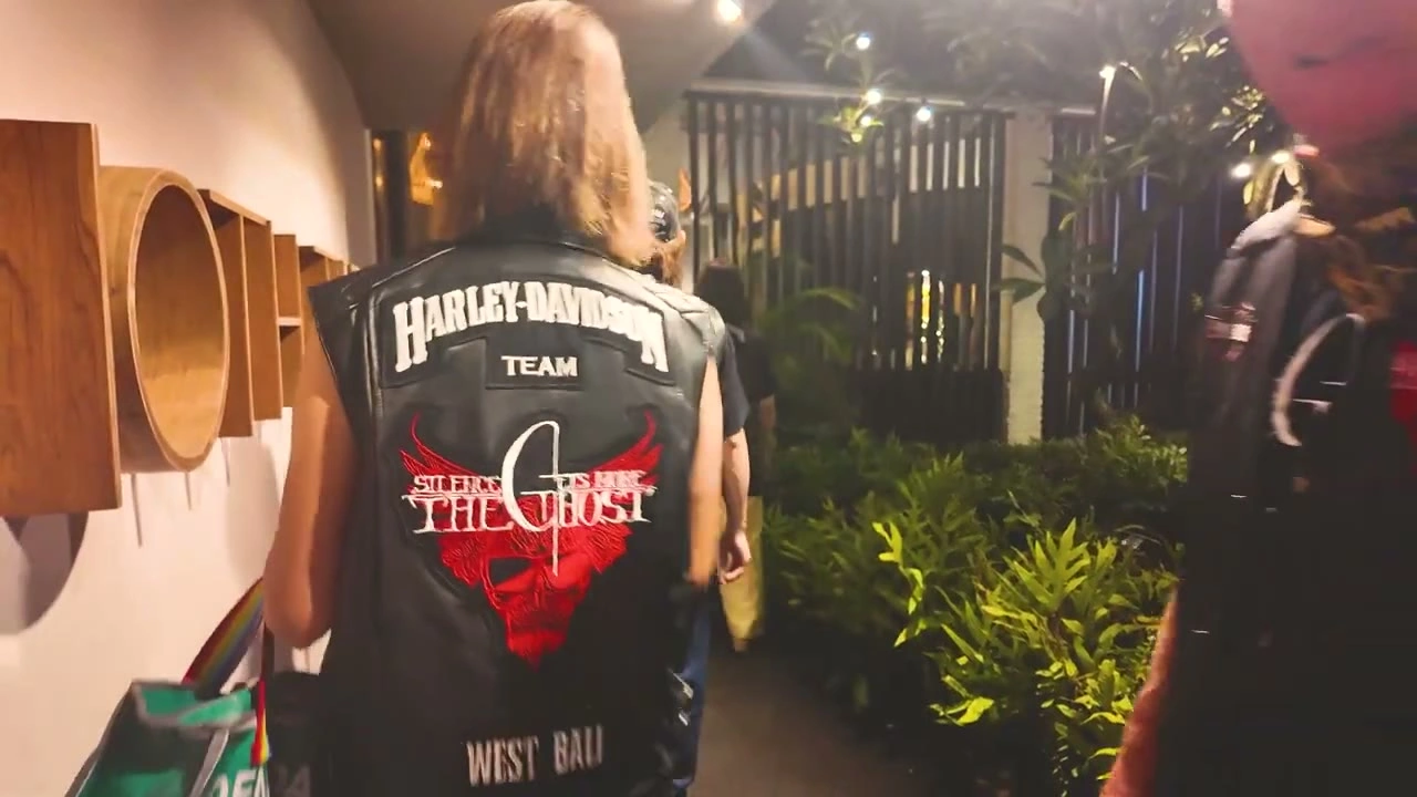 THE GHOST WEST BALI ベストの背中（夜）｜2026年5月 バリ島ハーレーツーリング — TEAM THE GHOST West Bali